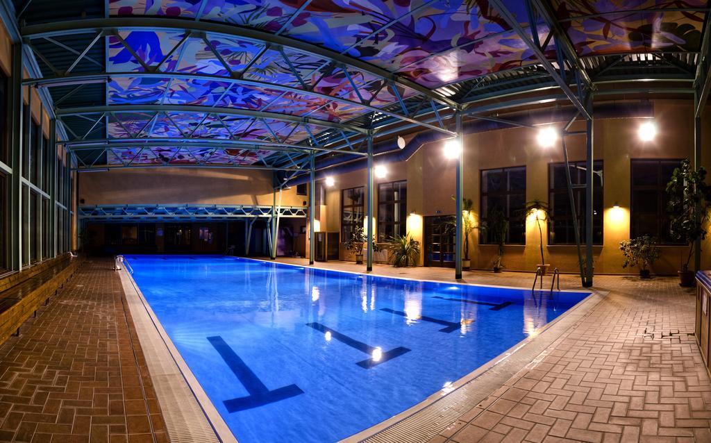 Hotel Kastiel Mojmírovce Eksteriør billede