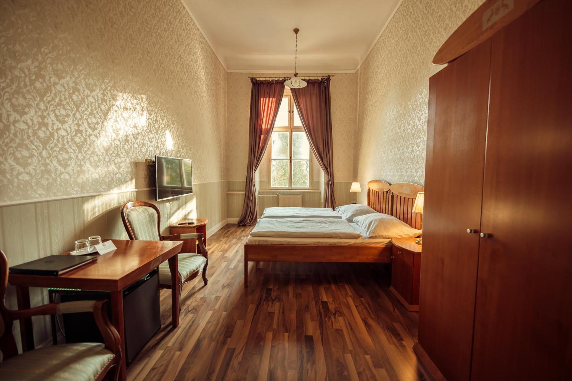 Hotel Kastiel Mojmírovce Eksteriør billede